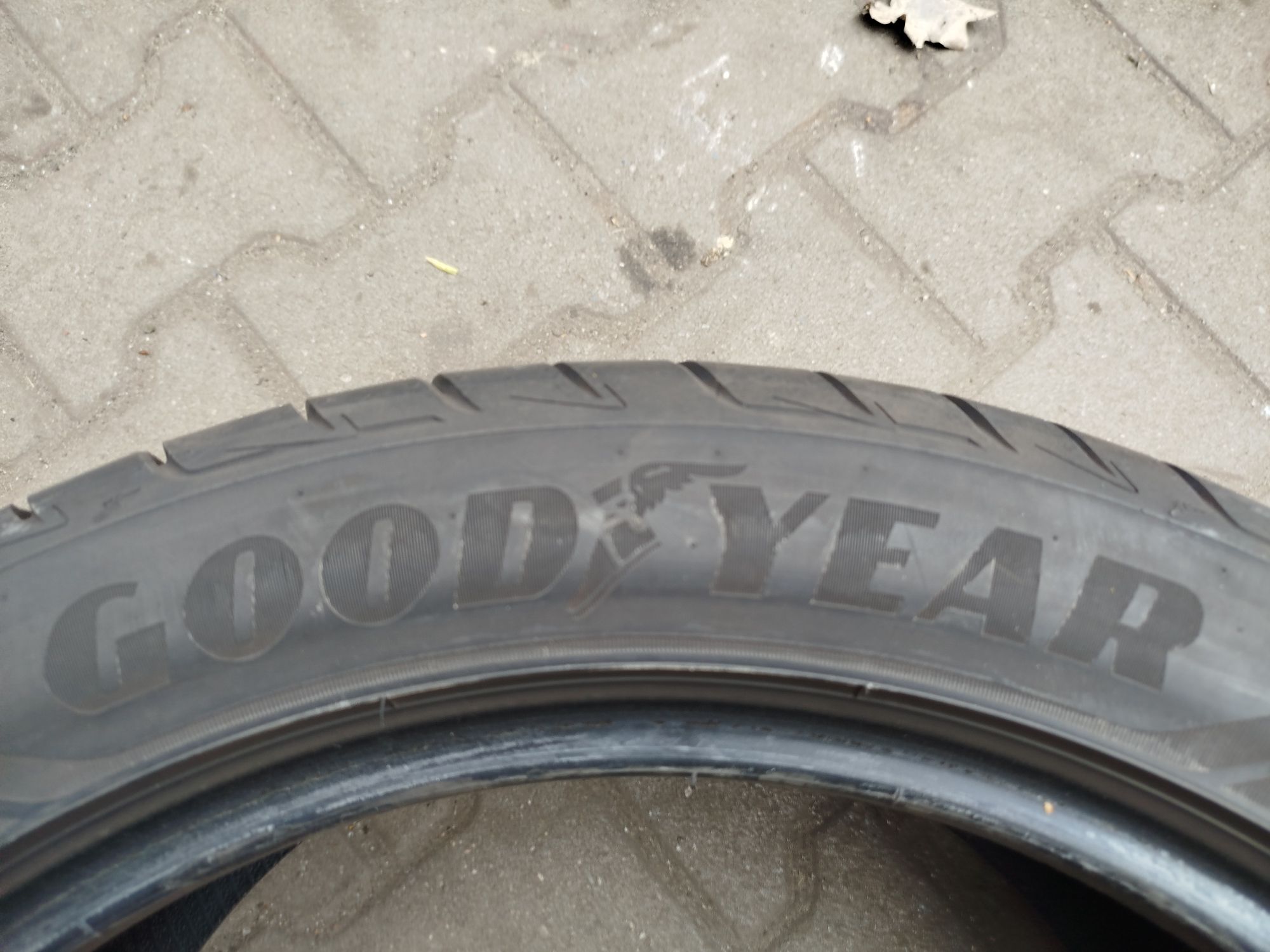 Opony letnie Goodyear 275/40R18 RunOnFlat