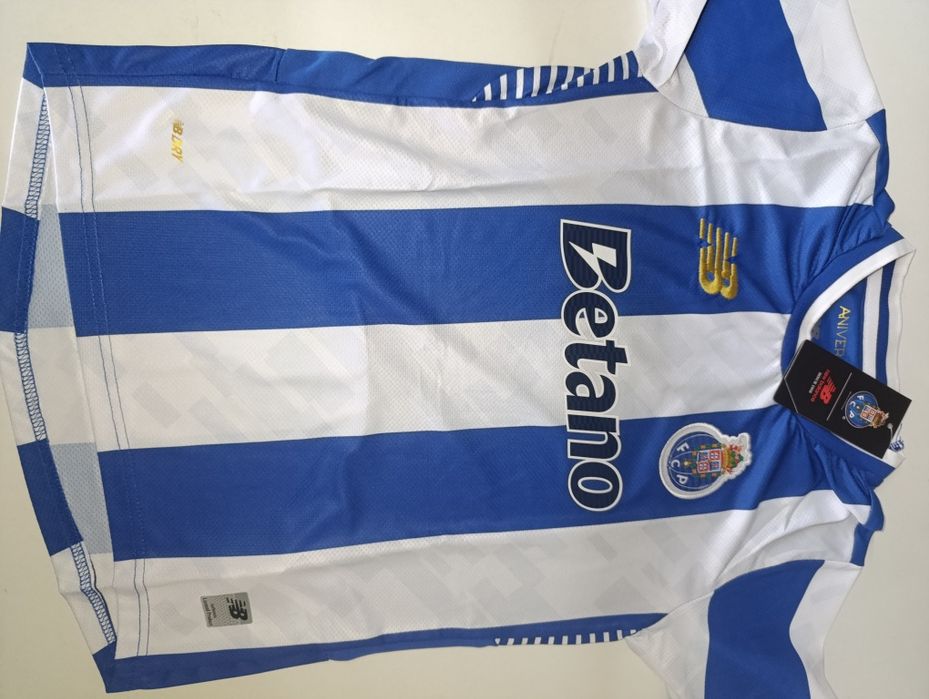 Equipamento de criança FC Porto