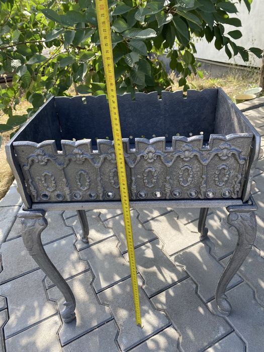 Мангал чугунный новий