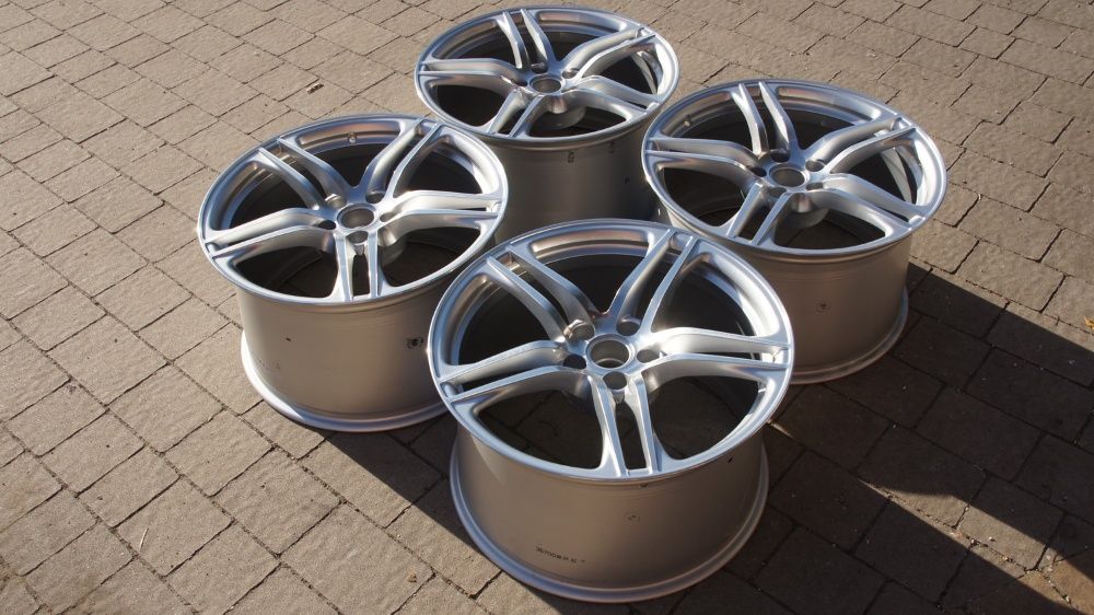 Alufelgi Audi oryginal 4x11Jx19" et50 cb66,6mm NOWE!!! Jedyny komplet!