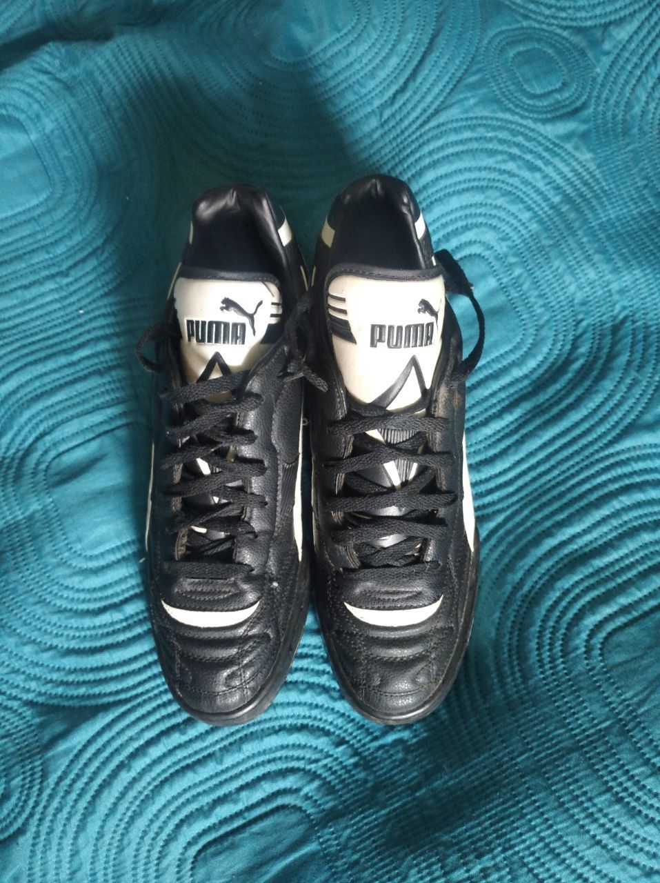Продам шкіряні сороконіжки Puma. Сороконожки.