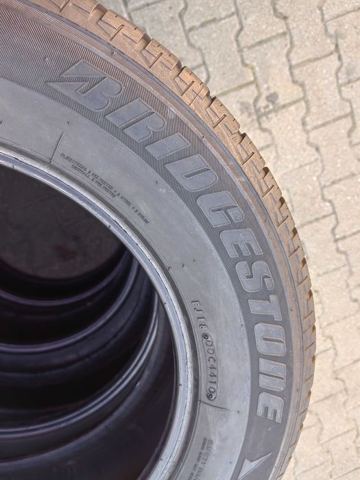 235/65R17 108H Bridgestone Blizzak LM-25 Komplet zima KZ158