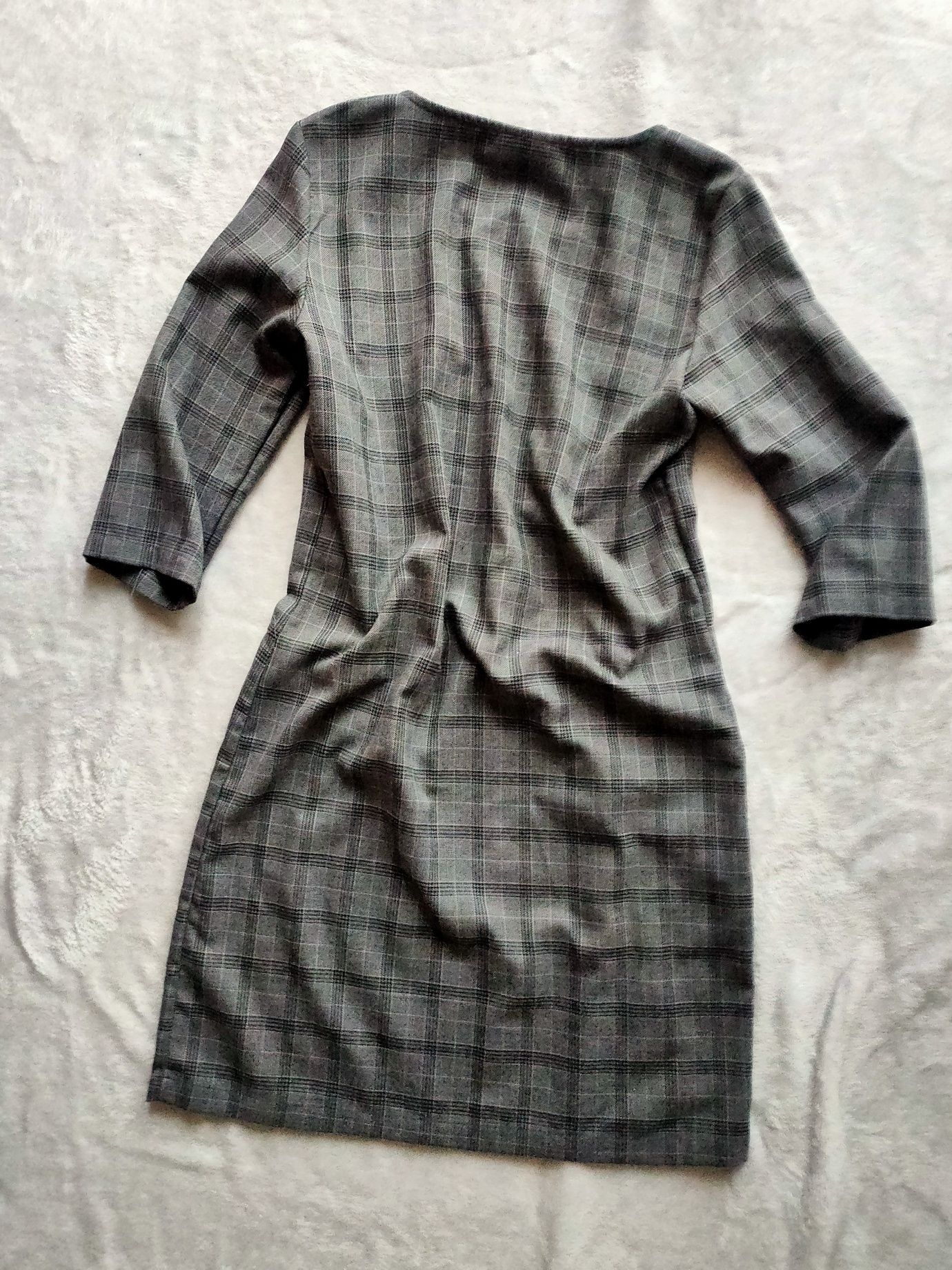 Sukienka w kratkę Object
