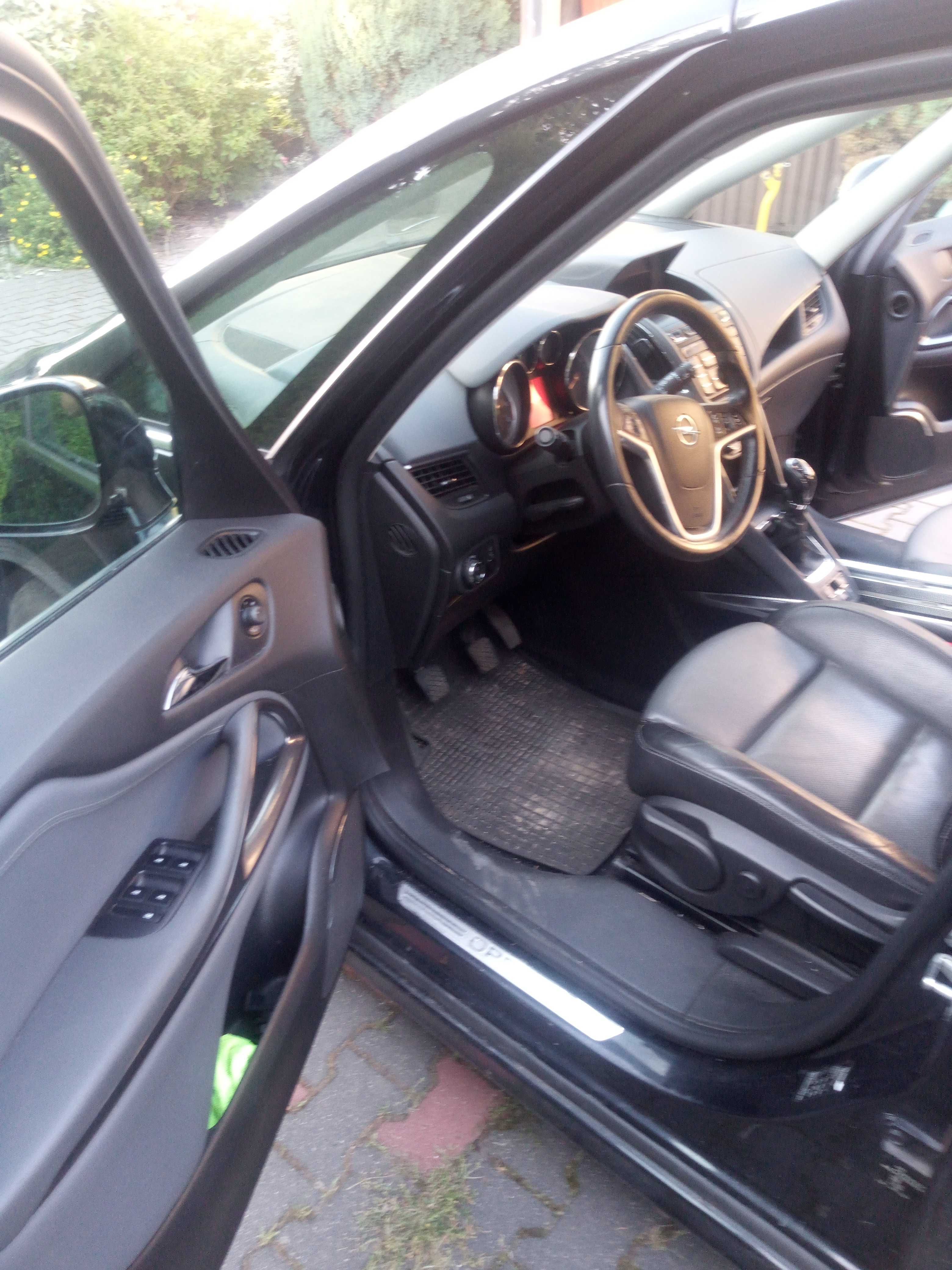 Opel Zafira C 2.0 Tourer OPC