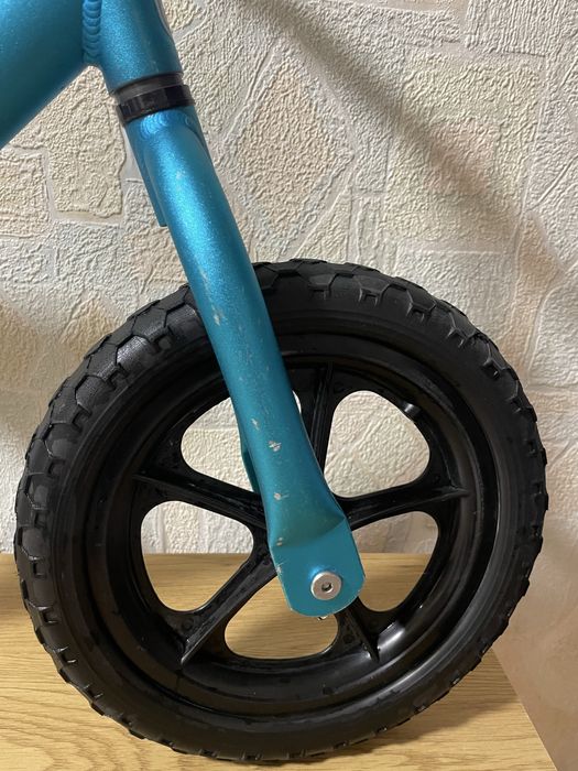 Дитячий беговел Cruzee