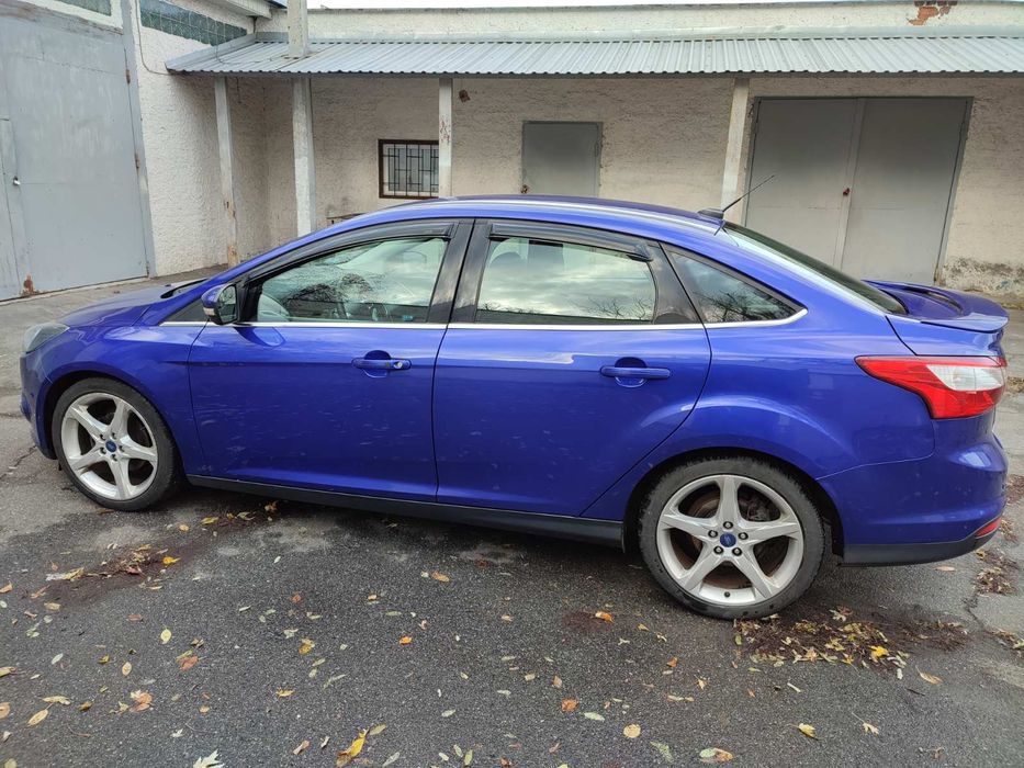 Продам авто Ford Focus 2012 Titanium