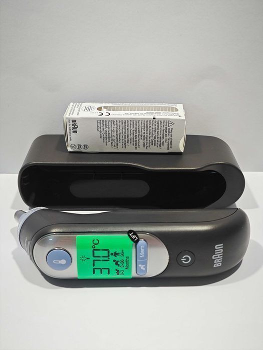 Termometr Douszny Braun Irt6520 Thermoscan 7 Czarny + 21 kapturków