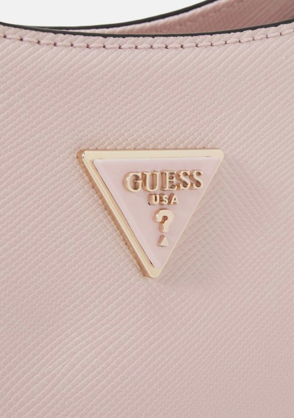 Сумка СУМКА Guess Alexie G Shine Top Zip Medium Shoulder Bag Powder