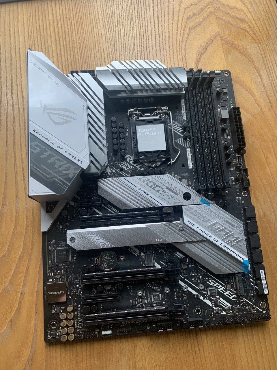 Asus STRIX Z490-A Gaming Lga1200 Z490