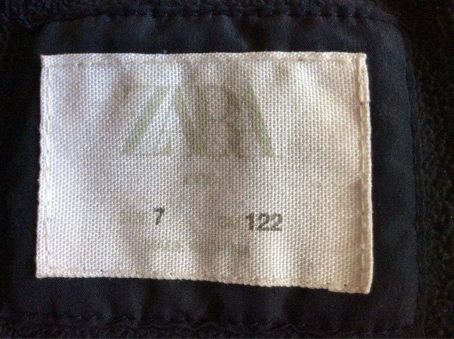 Casacos Benetton e Zara t6/7 anos - como novos