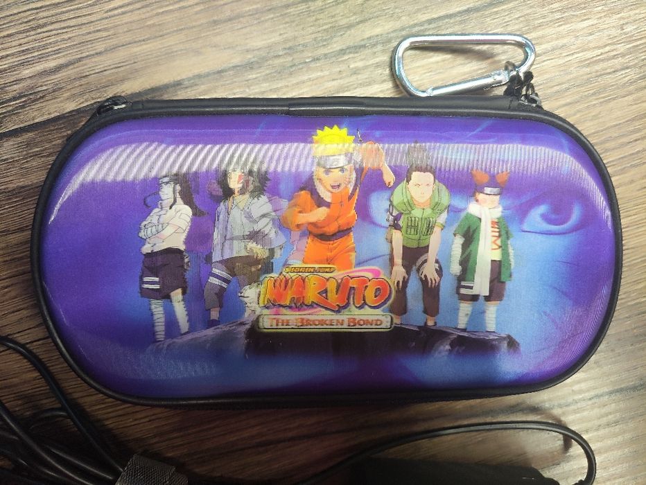 PSP 3006 +16гб игры +чехол Наруто +зарядка оригинал