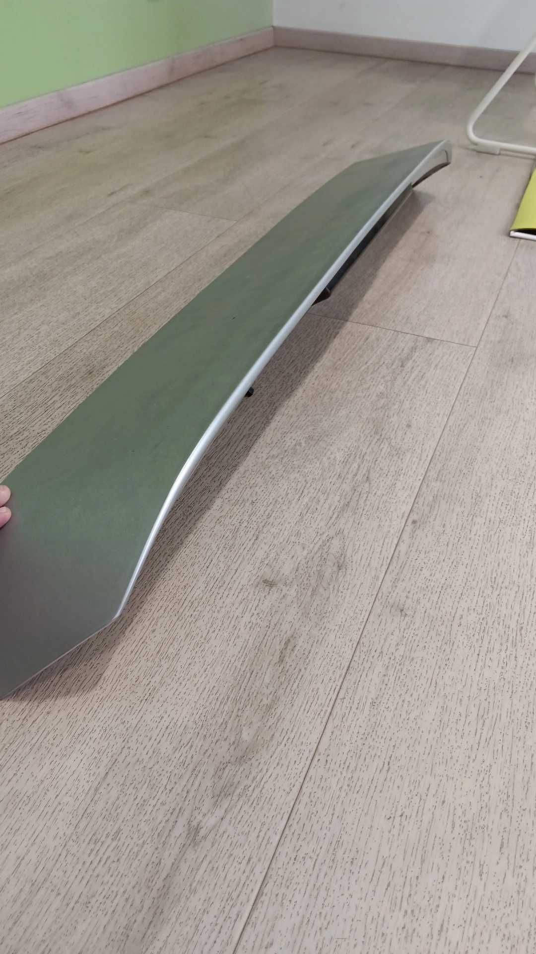 Aileron Seat Ibiza 6k2 com farol esfumado