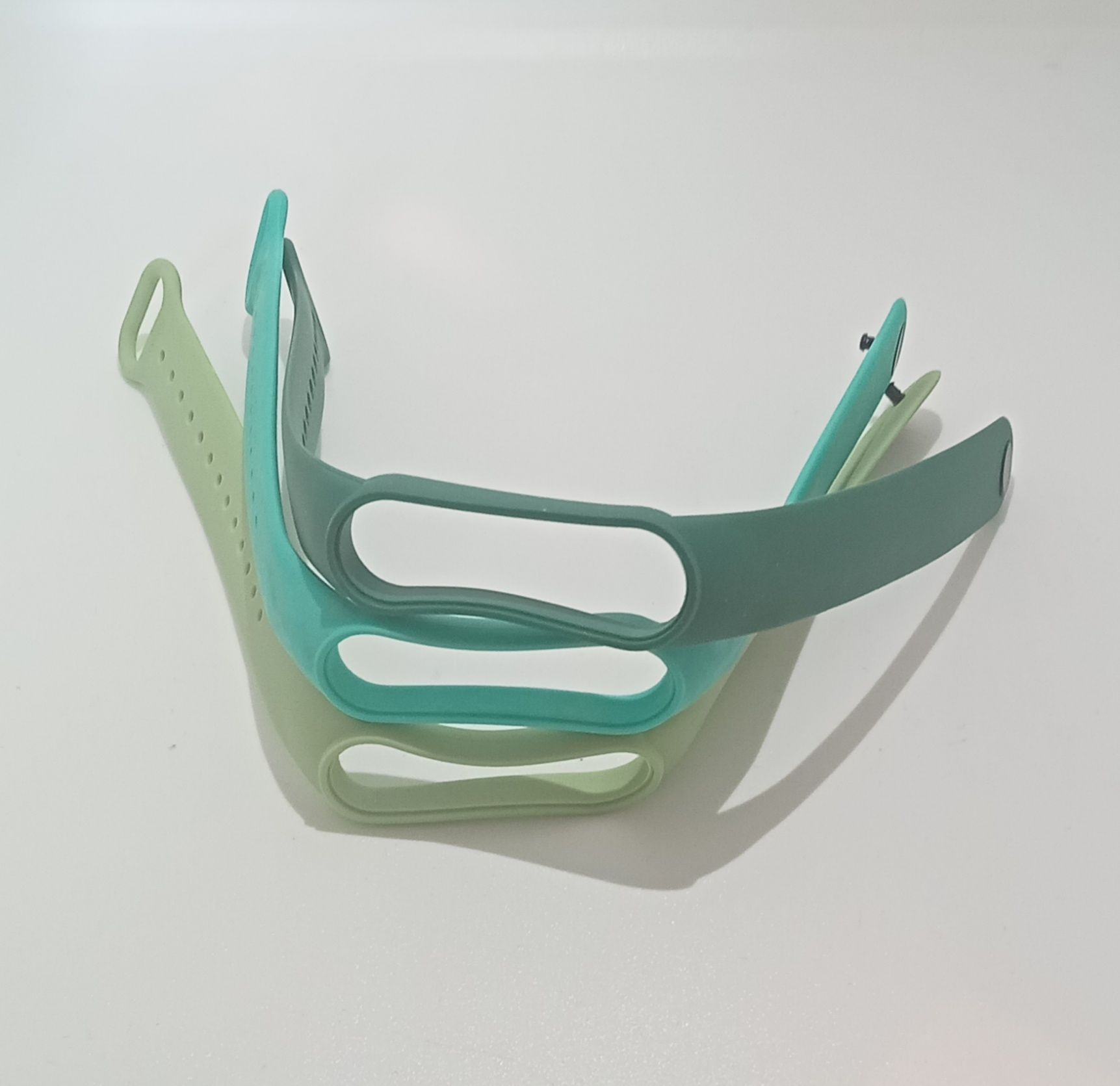 3 sztuki nowych silikonowych opasek do Xiaomi Mi Band 5/6/7.