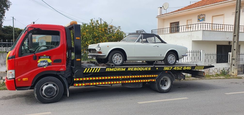 Serviço de Reboque automóveis e furgons