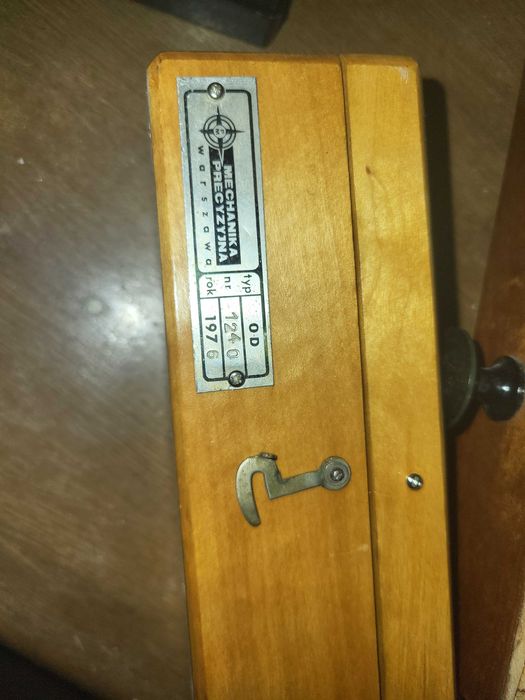 Waga aptekarska - zabytkowa