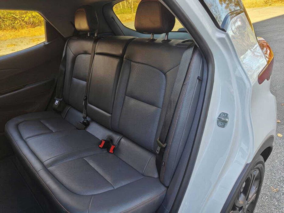 Chevrolet Bolt      2021