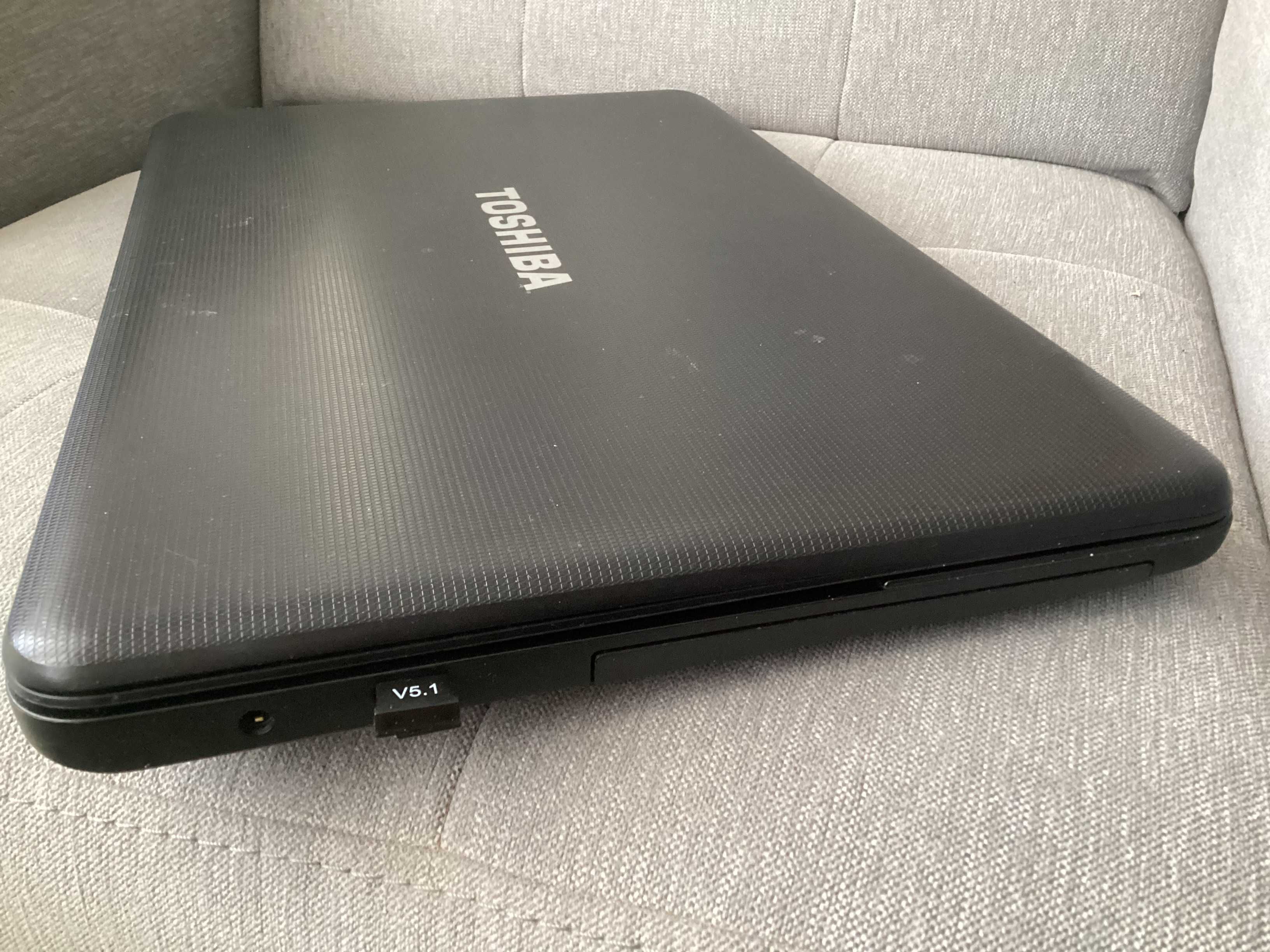 Ноутбук Toshiba  Intel 2 ядра по 2.4GHz/12GB /128SSD