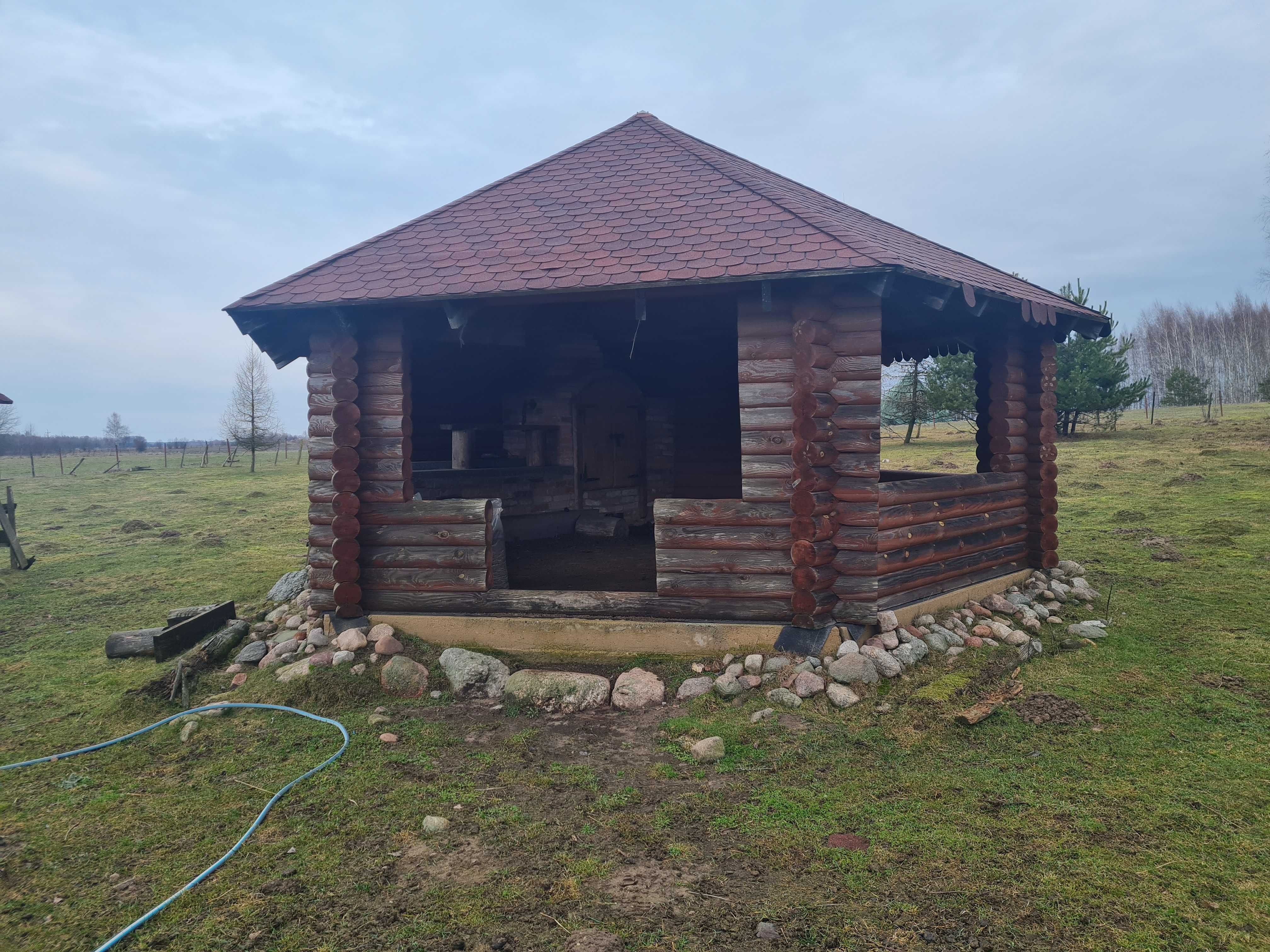 bale słupy toczone