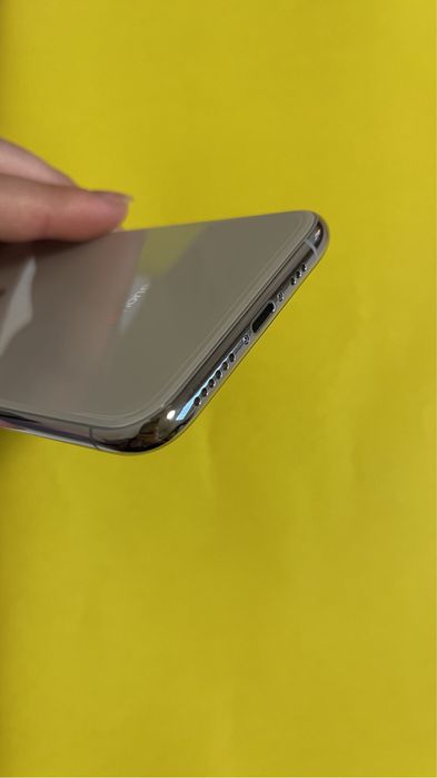 Iphone xs Silver Neverlock