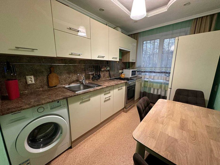 Оренда 2к.квартира Лівий берег Янтарна Калиновая