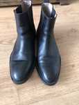 Botas com elastico de lado pouco usadas
