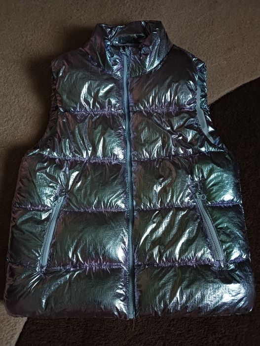 Безрукавка для дівчинки