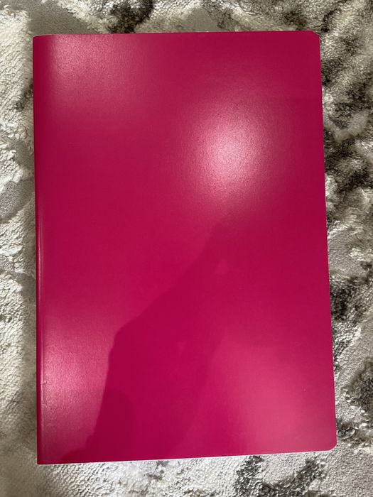 6 cadernos novos (linhas, quadriculado e de musica).