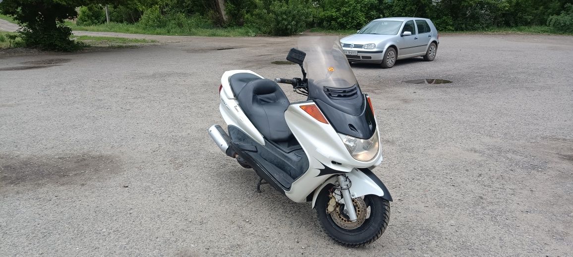 Ямаха  маджести 250см3