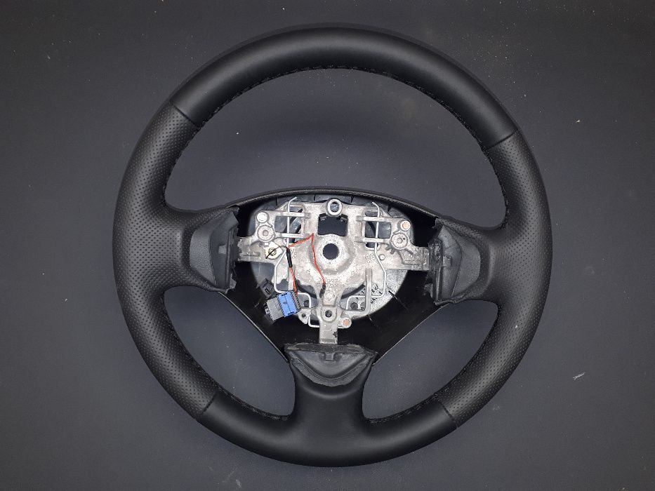 Kierownica Partner Berlingo nowa skóra