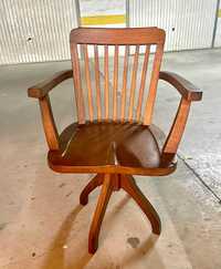 Cadeiras Portuguesas Antigas e Vintage