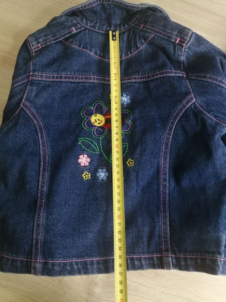 Джинсова куртка на дівчинку 4-5 років