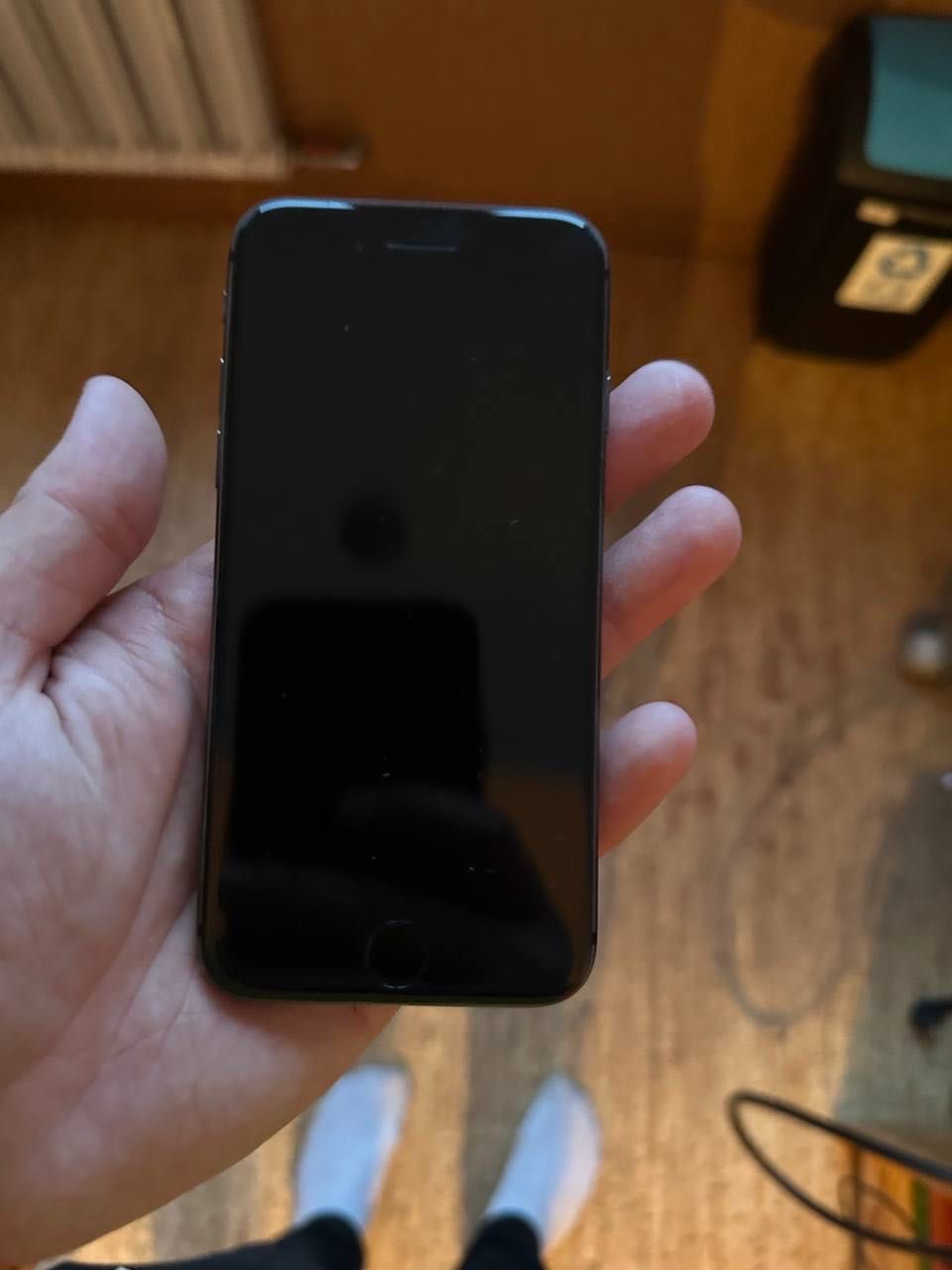 iPhone 8 64gb neverlock на запчасти или под восстановление