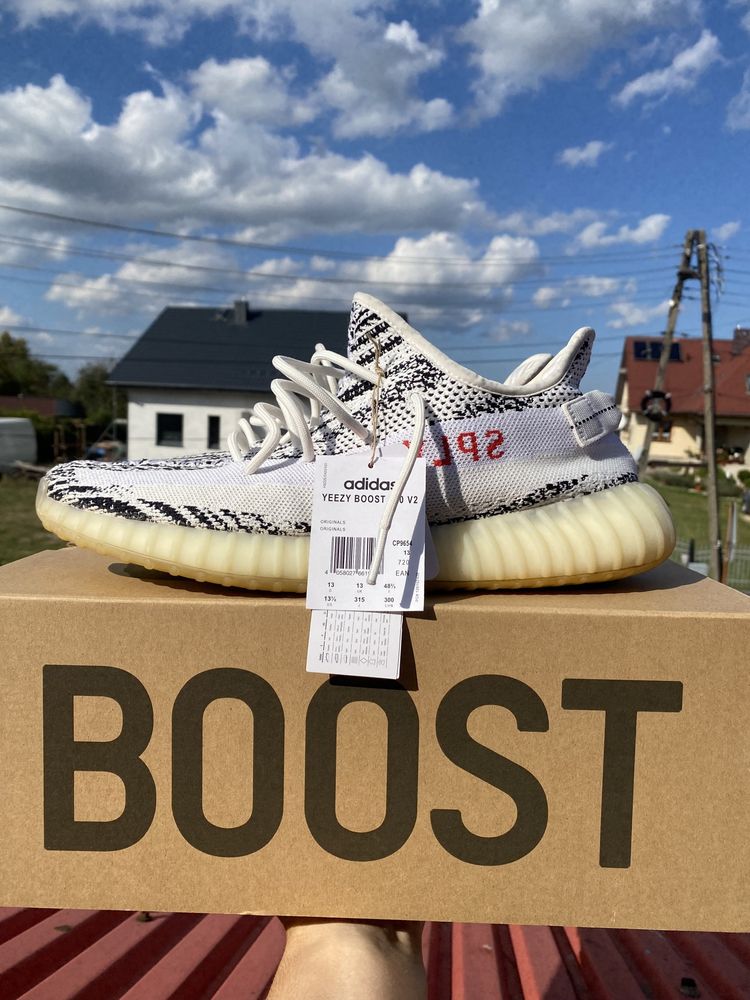 Adidas Yeezy Boost 350 V2 Zebra