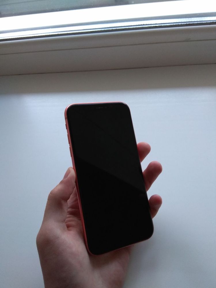 Продам Iphone XR / 128 GB / Neverlock / Комплект