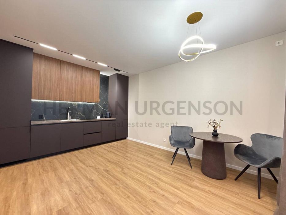 Продаж 1к квартири 47 м.кв / ЖК Crystal, вул. Бобяка