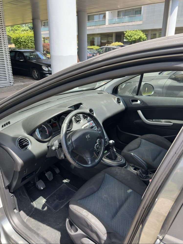 Peugeot 308, versão envy 1.6 HDI 112cv