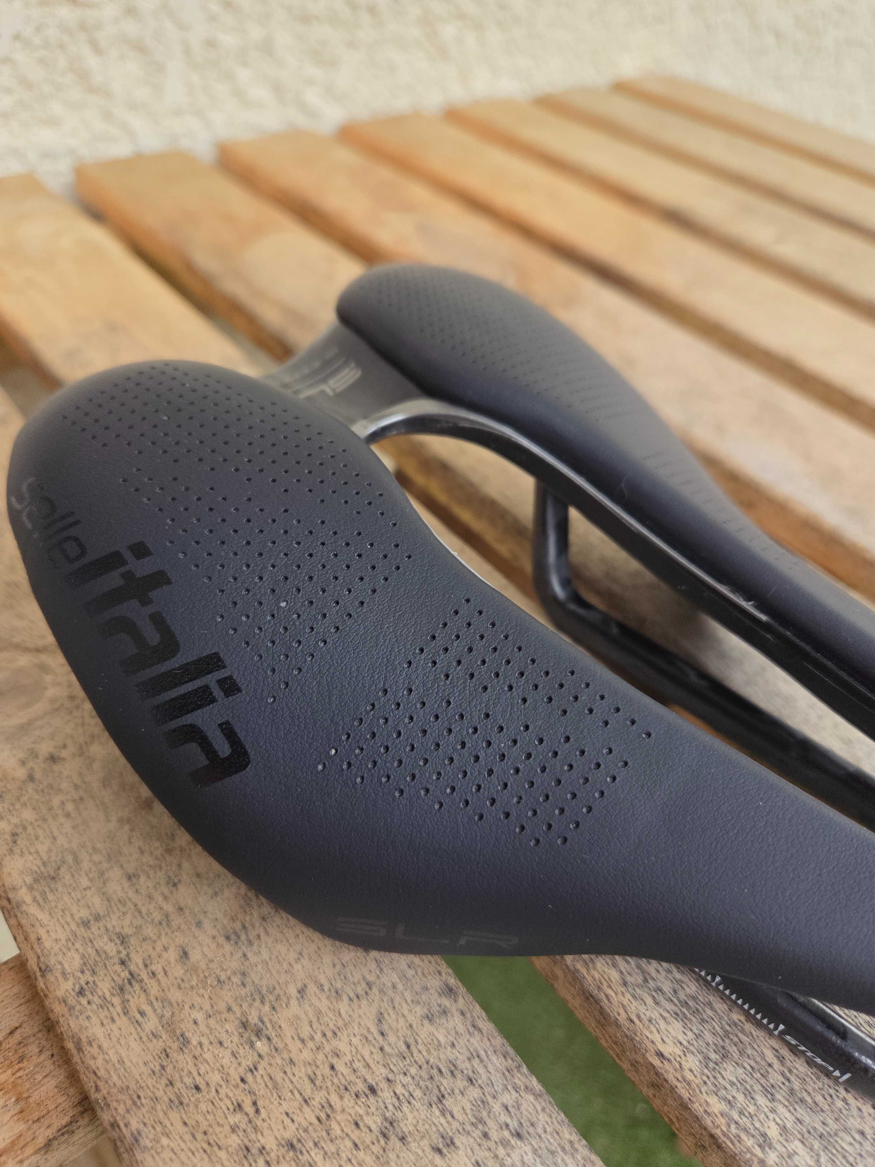 Selle Italia SLR Boost Carbon Superflow