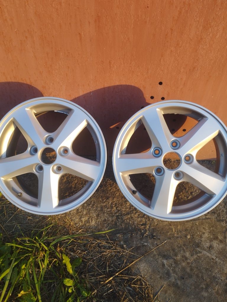 Продам Титани R 15
