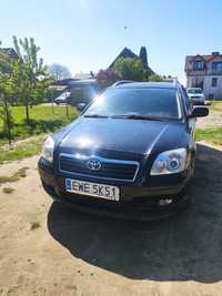 Toyota Avensis 2.2 D-Cat