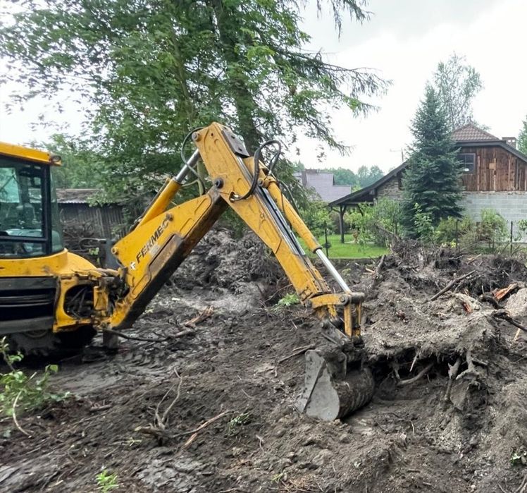 Usługi koparko-ładowarką ziemne wywrotka niwelacja terenu fundamenty