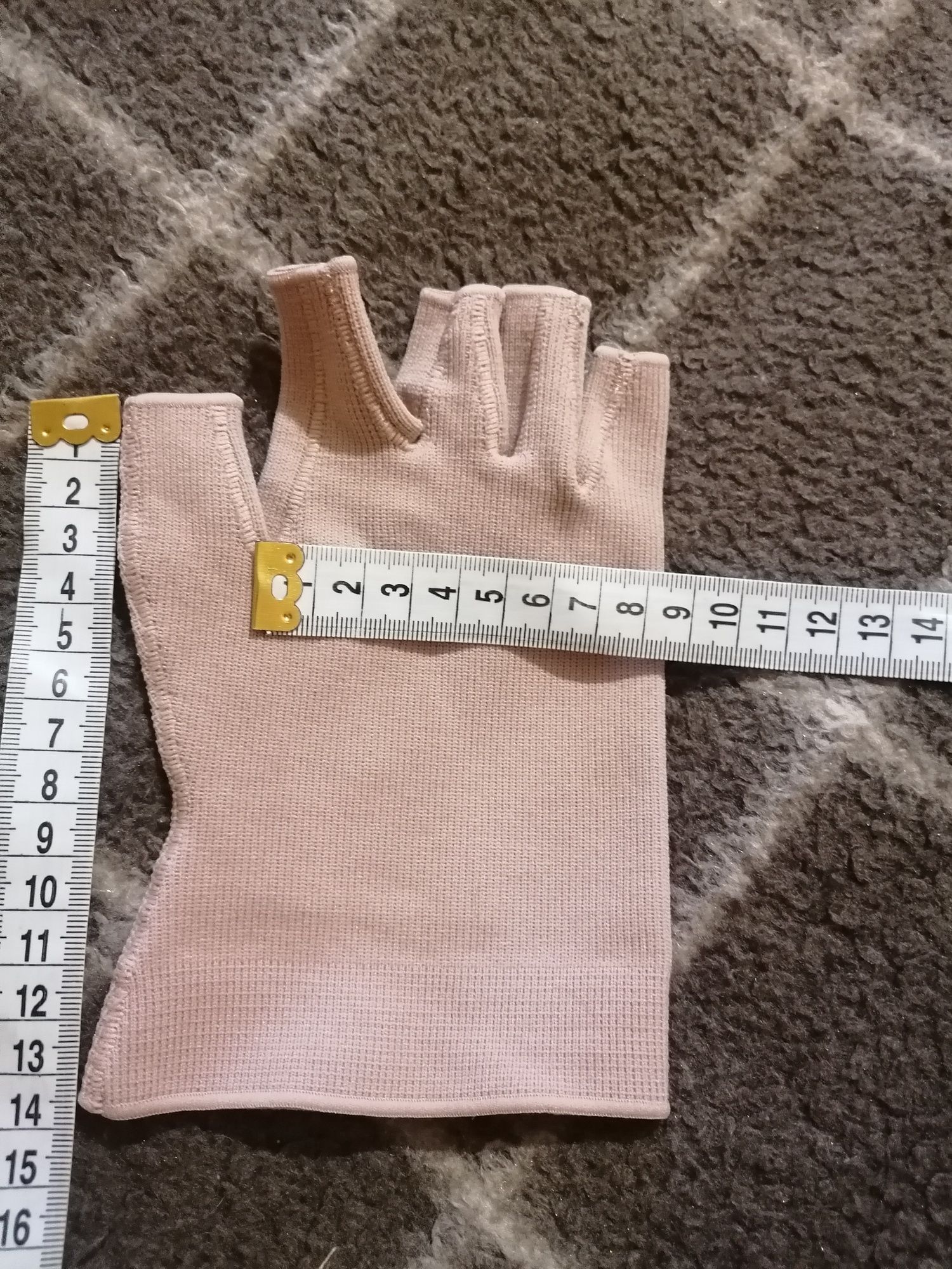 Компрессионная перчатка Juzo 3021 CCL 1