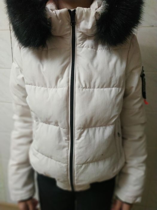 Зимова куртка. Тепла і класна.