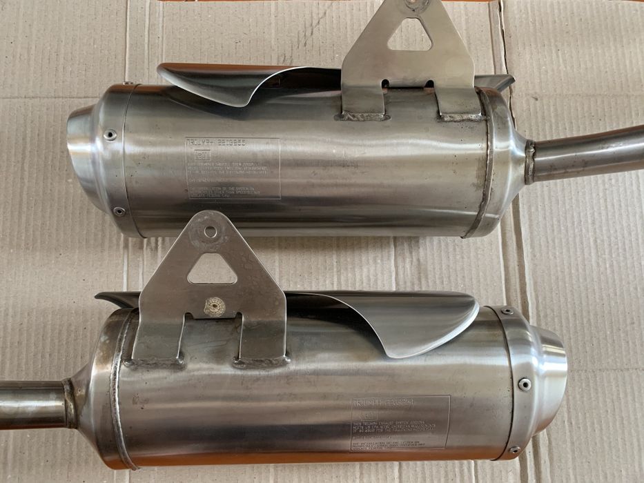 Triumph street triple 675 2012 выхлоп, фары, паук