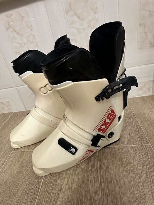 Лижні чоботи