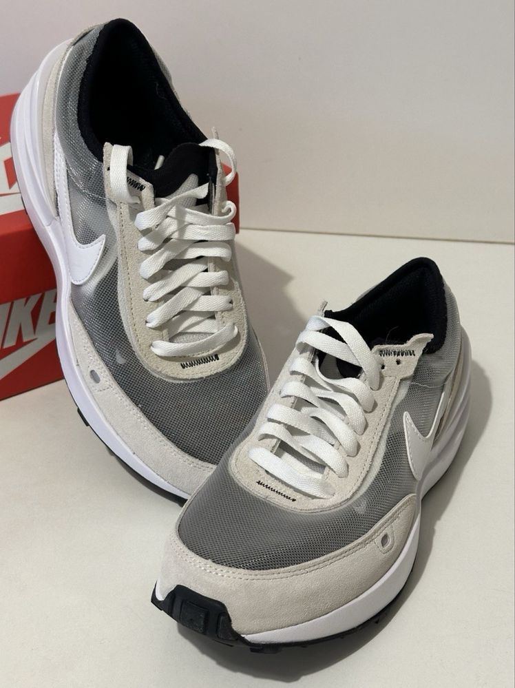 Кросівки Nike Waffle One Розмір: EUR 38
