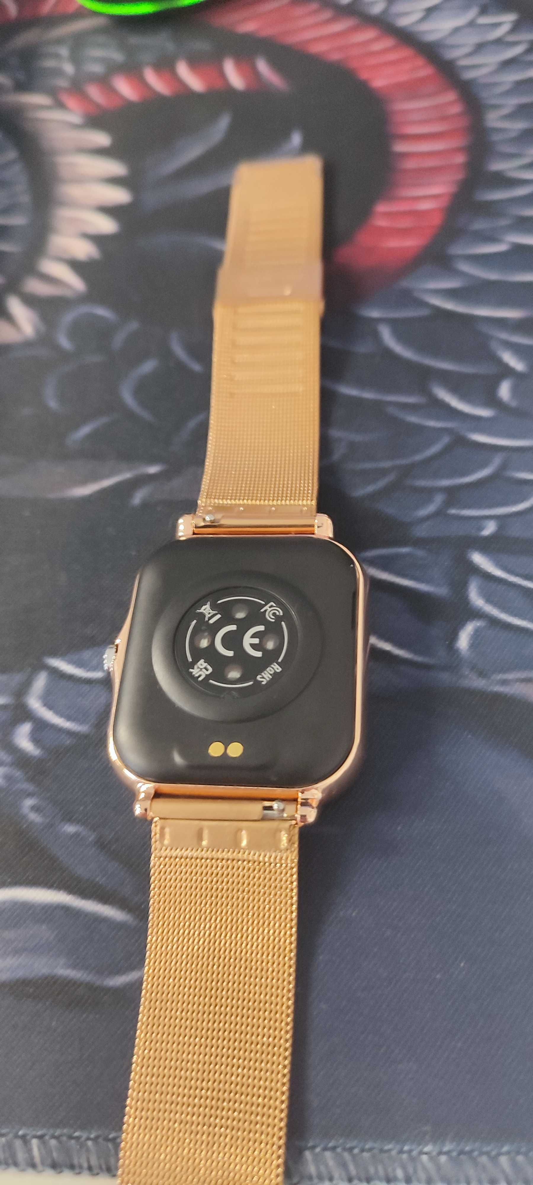 Smartwatch - Kolor łososiowy - Dla kobiety