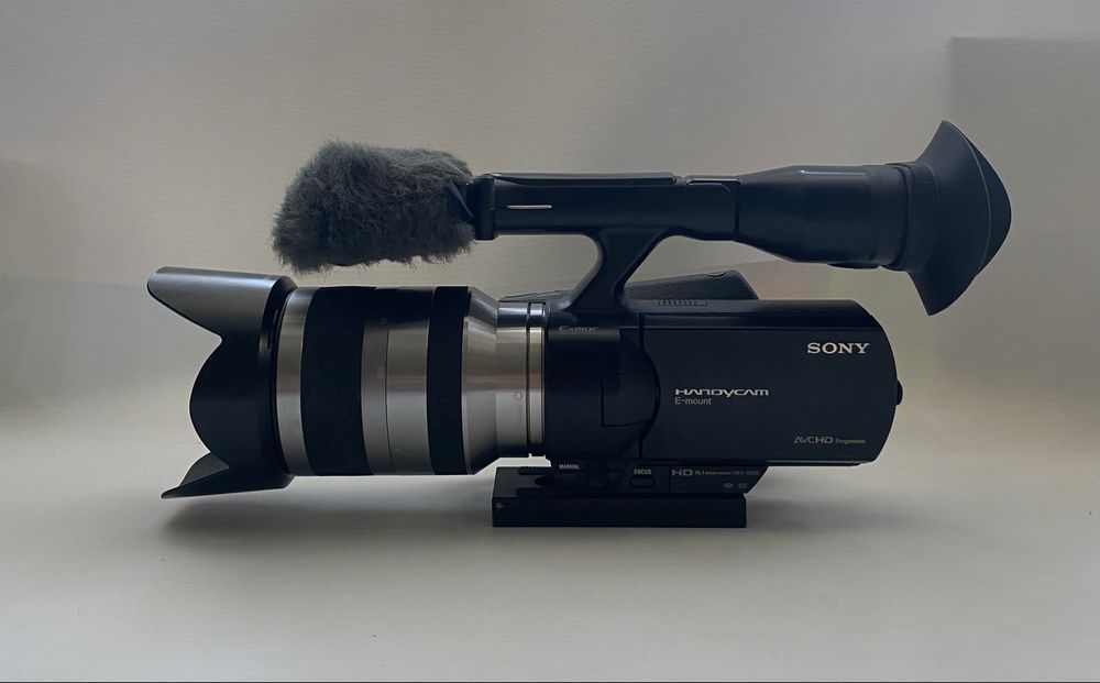 Відеокамера sony