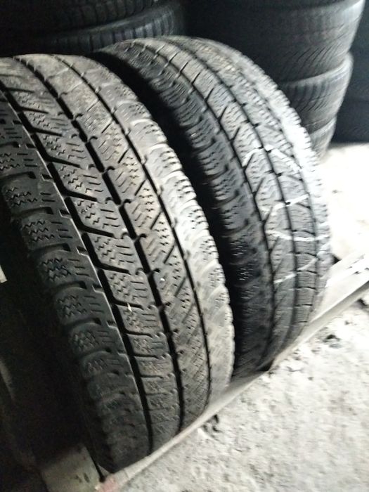 215.65.16c Uniroyal 2шт зима шини гума склад Харків Шиномантаж з Європ