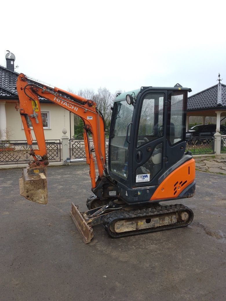 Minikoparka Hitachi ZX 18