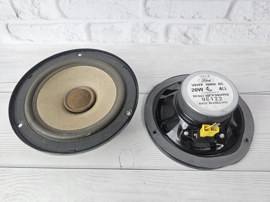 Оригінальні динаміки / Динамики  Ford Puma Coupe / Aston Martin db7